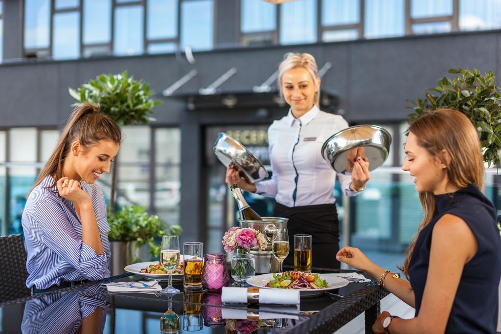 Hotel Beskid Nowy Sącz Eksteriør bilde